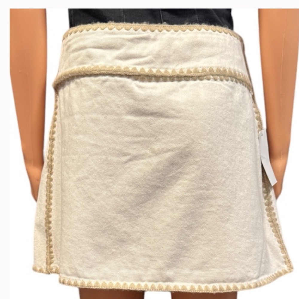 Blank NYC Ivory Mini Skirt with Whip Stitch